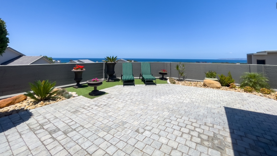 2 Bedroom Property for Sale in Groot Brakrivier Central Western Cape